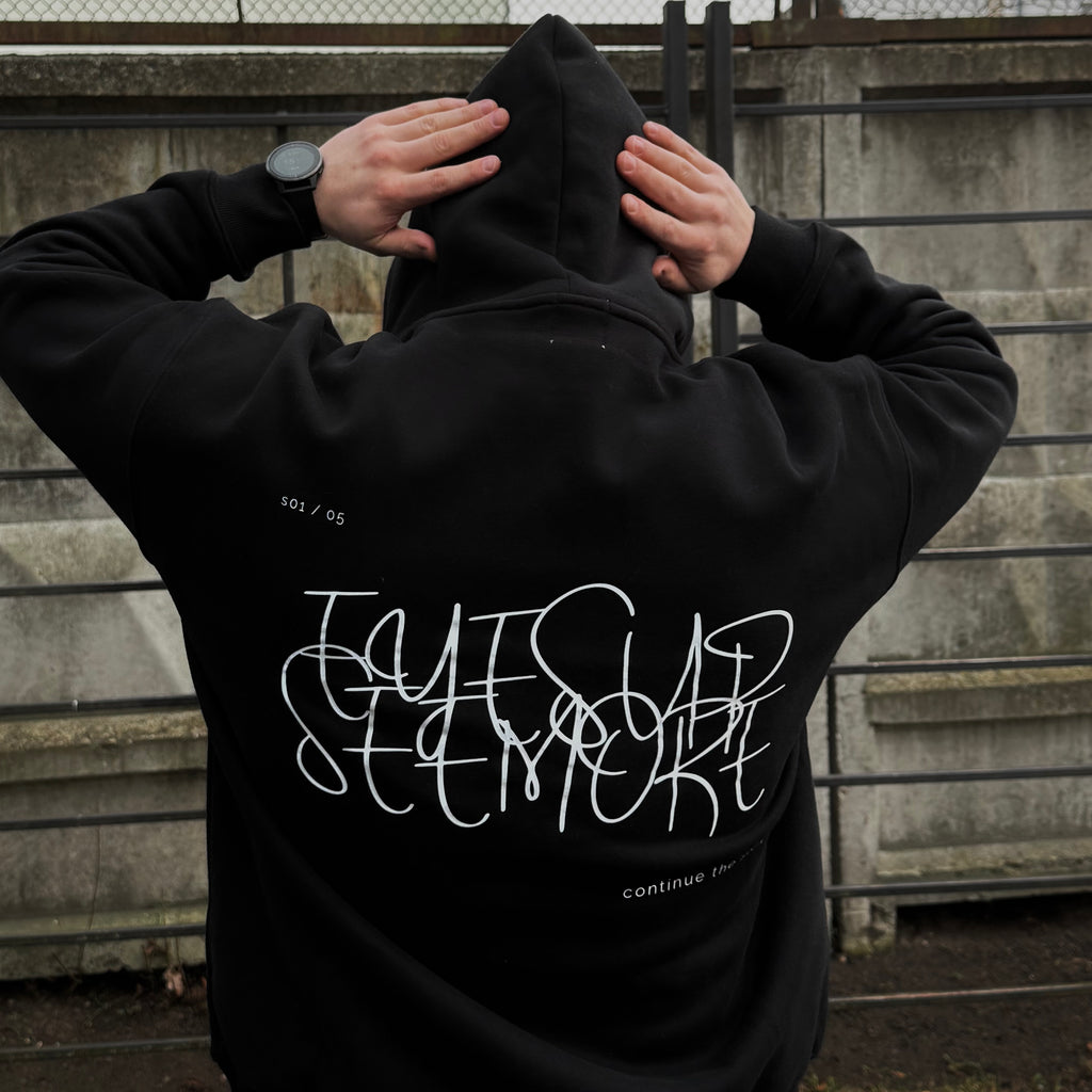 S01 / 05 Oversize Fleeced Hoodie - Black
