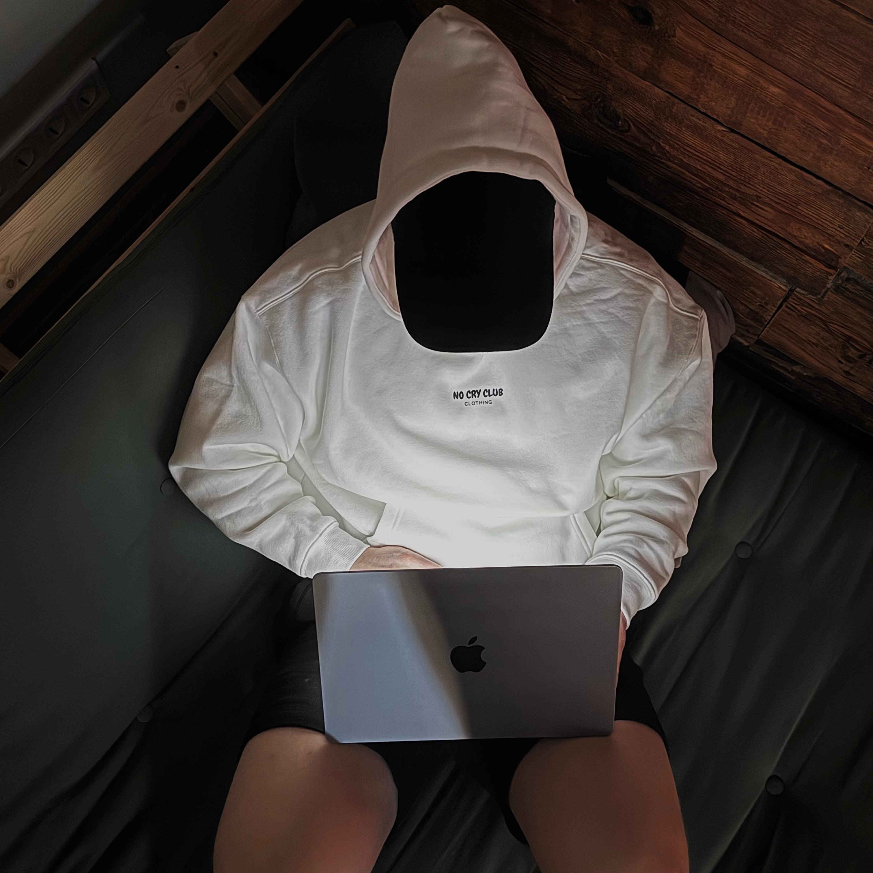 S01 / 06 Oversize Fleeced Hoodie - White